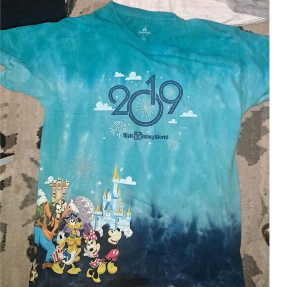 SALE!! 8 FUN Mickey Mouse & Minnie Mouse Adult Size Small to Large T-shirts - Picture 8 of 9